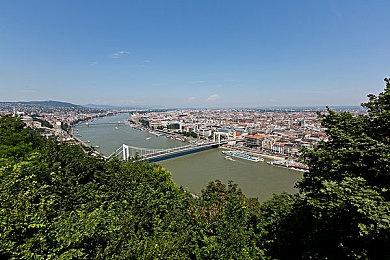 《Apex英雄》第十一赛季“逃脱隐世”实机宣传片